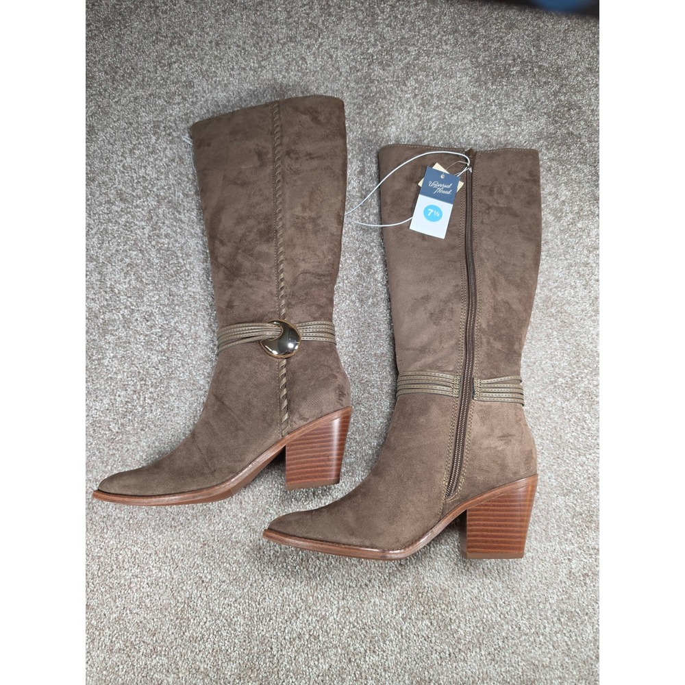 Universal Thread Rio Gray Faux Suede Tall Western Boots Pointed Toe Heel 7.5 NEW